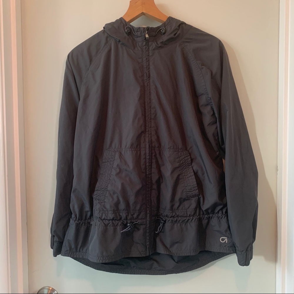 Gap Body Fit gray hooded zip jacket sz Small drawstring at waist and hood